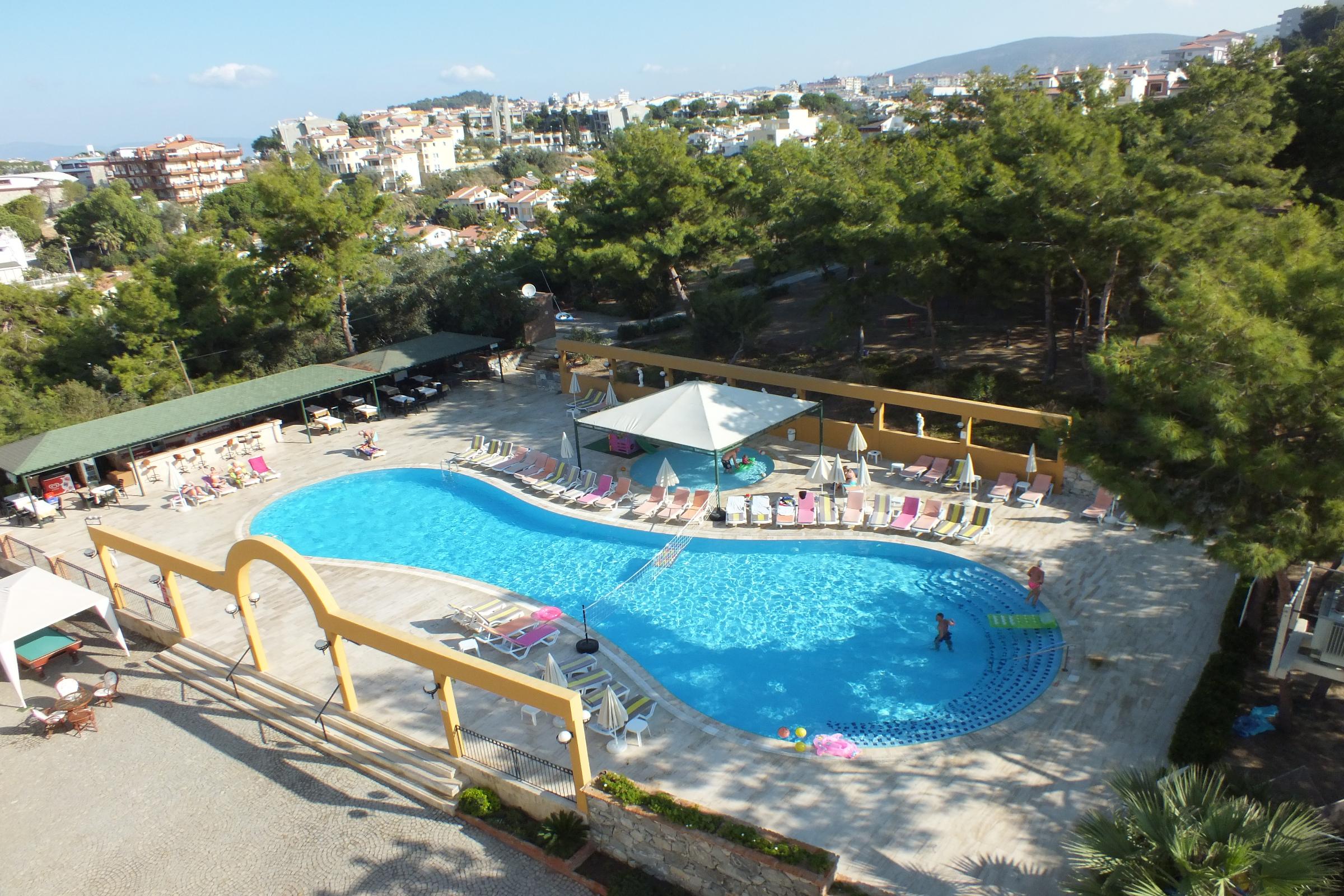 Tuntas Family Suites Kusadasi Exterior photo